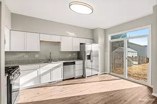 308 Alyssa St, Plano, IL 60545 - Photo 6