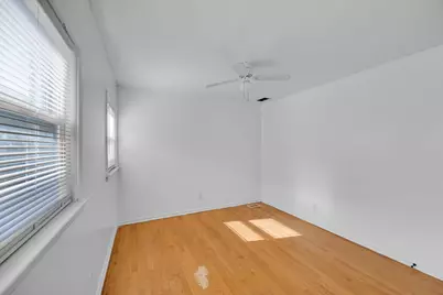 6209 S Seeley Avenue, Chicago, IL 60636 - Photo 10