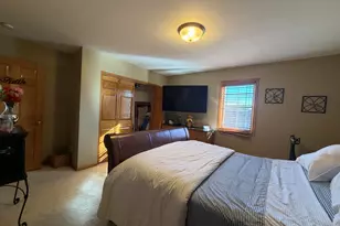 1865 Grandchester Pl, Rockford, IL 61107 - Photo 12