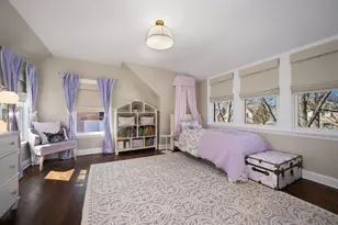 6529 N Ponchartrain Blvd, Chicago, IL 60646 - Photo 24