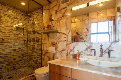 2614 N Clybourn Avenue #301, Chicago, IL 60614 - Photo 16