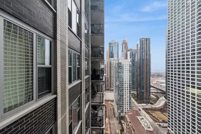 400 E Randolph Street #3002, Chicago, IL 60601 - Photo 12
