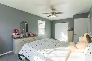 34439 N Saddle Ln, Gurnee, IL 60031 - Photo 16