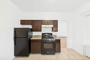 7126 S St Lawrence Ave, Chicago, IL 60619 - Photo 10