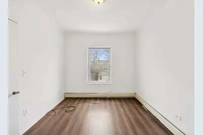 7126 S Saint Lawrence Avenue, Chicago, IL 60619 - Photo 4