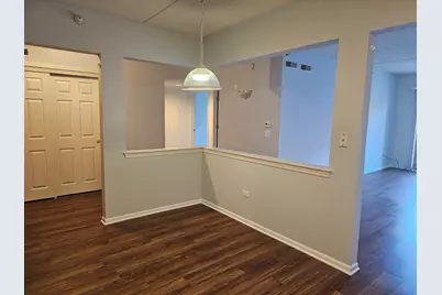 405 W Front Street #3-207, Wheaton, IL 60187 - Photo 4