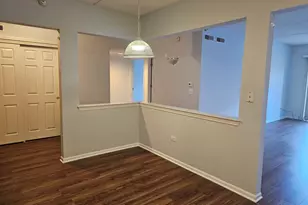 405 W Front St, Wheaton, IL 60187 - Photo 4