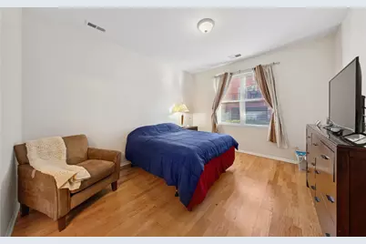 347 E 25th Place #1E, Chicago, IL 60616 - Photo 12