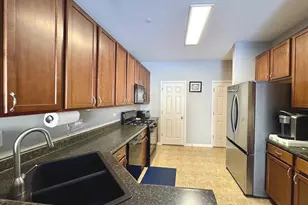 10037 Cummings St, Huntley, IL 60142 - Photo 8