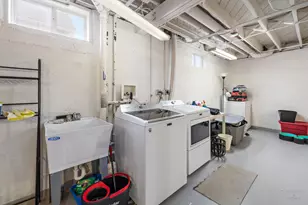 15 W Woodstock St, Crystal Lake, IL 60014 - Photo 28