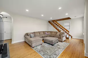 15 W Woodstock St, Crystal Lake, IL 60014 - Photo 6