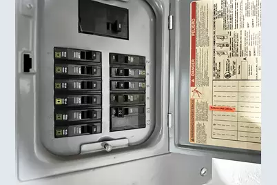 1075 S 7th Avenue, Kankakee, IL 60901 - Photo 24