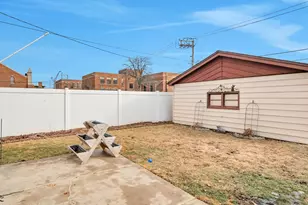 6207 S Austin Ave, Chicago, IL 60638 - Photo 22