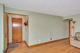 6207 S Austin Ave, Chicago, IL 60638 - Photo 4