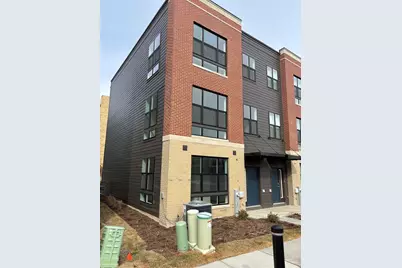 369 Summit Circle, Lombard, IL 60148 - Photo 1