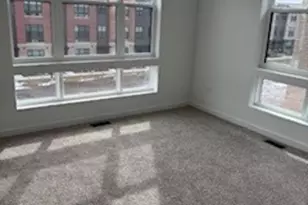 369 Summit Cir, Lombard, IL 60148 - Photo 10