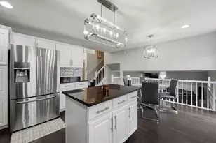 22931 Ridgeway Ave, Richton Park, IL 60471 - Photo 8