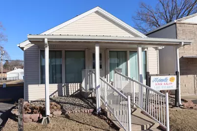 172 N Kennedy Drive, Bradley, IL 60915 - Photo 2