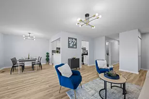 1168 Northbury Ln, Wheeling, IL 60090 - Photo 2