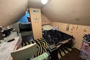 906 Ave G, Sterling, IL 61081 - Photo 4