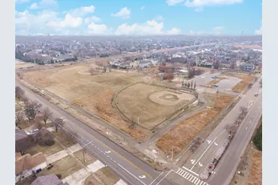 2110 Sinclair Court, Bloomington, IL 61704 - Photo 64