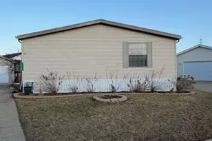 1262 Redbud Rd, Manteno, IL 60950 - Photo 2