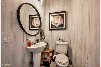 1424 W Grand Avenue #5, Chicago, IL 60642 - Photo 8