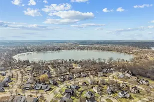 1310 Mayfair Ln, Grayslake, IL 60030 - Photo 32