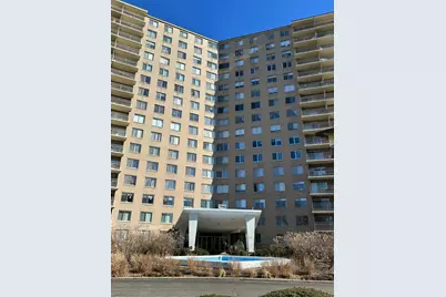 7061 N Kedzie Avenue #115, Chicago, IL 60645 - Photo 1