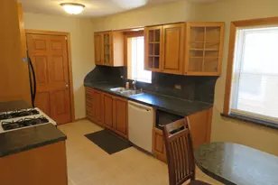 6948 W Wellington Ave, Chicago, IL 60634 - Photo 10