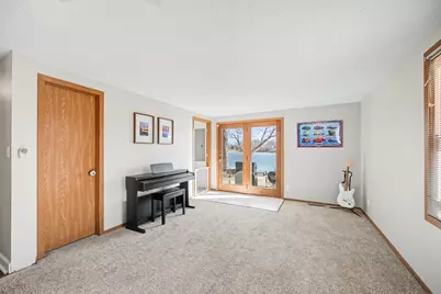 123 Heather Lane, Streamwood, IL 60107 - Photo 12
