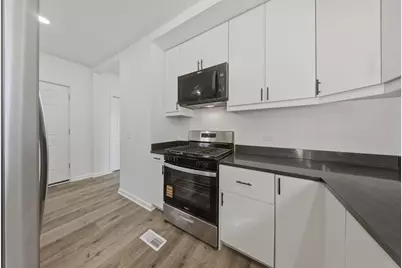 835 Bishop Avenue #1, Aurora, IL 60506 - Photo 14