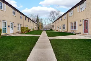 842 Colonial Dr, Wheeling, IL 60090 - Photo 20