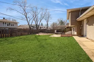 [Address not provided], Hoffman Estates, IL 60169 - Photo 20