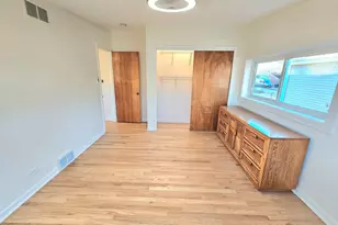 7434 Emerson St, Morton Grove, IL 60053 - Photo 16