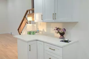 7434 Emerson St, Morton Grove, IL 60053 - Photo 8