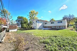 7434 Emerson St, Morton Grove, IL 60053 - Photo 32