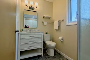 235 E Manchester Dr, Wheeling, IL 60090 - Photo 22