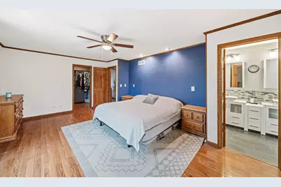 2110 Aspen Drive, Algonquin, IL 60102 - Photo 8