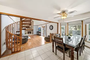 2110 Aspen Dr, Algonquin, IL 60102 - Photo 6