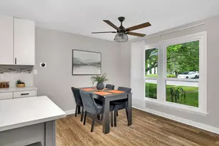 2533 Hickory Rd, Homewood, IL 60430 - Photo 16