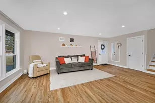 2533 Hickory Rd, Homewood, IL 60430 - Photo 6