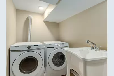 2516 Grove Avenue, Berwyn, IL 60402 - Photo 30