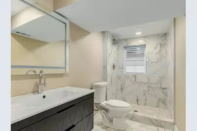 2516 Grove Avenue, Berwyn, IL 60402 - Photo 22