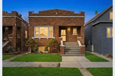 2516 Grove Avenue, Berwyn, IL 60402 - Photo 2