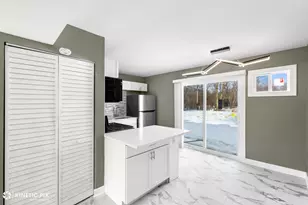 1412 W Broadview Ave, Crete, IL 60417 - Photo 8