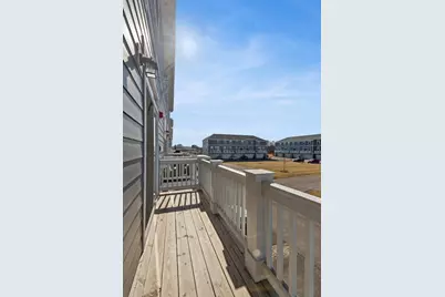 2014 Yellowstone Boulevard, Mundelein, IL 60060 - Photo 8