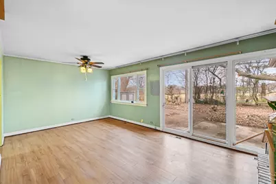 28 W Rocket Circle, Park Forest, IL 60466 - Photo 4