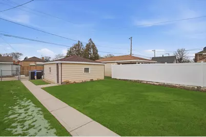 5254 S Melvina Avenue, Chicago, IL 60638 - Photo 32
