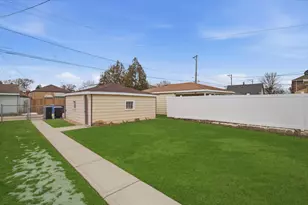 5254 S Melvina Ave, Chicago, IL 60638 - Photo 32